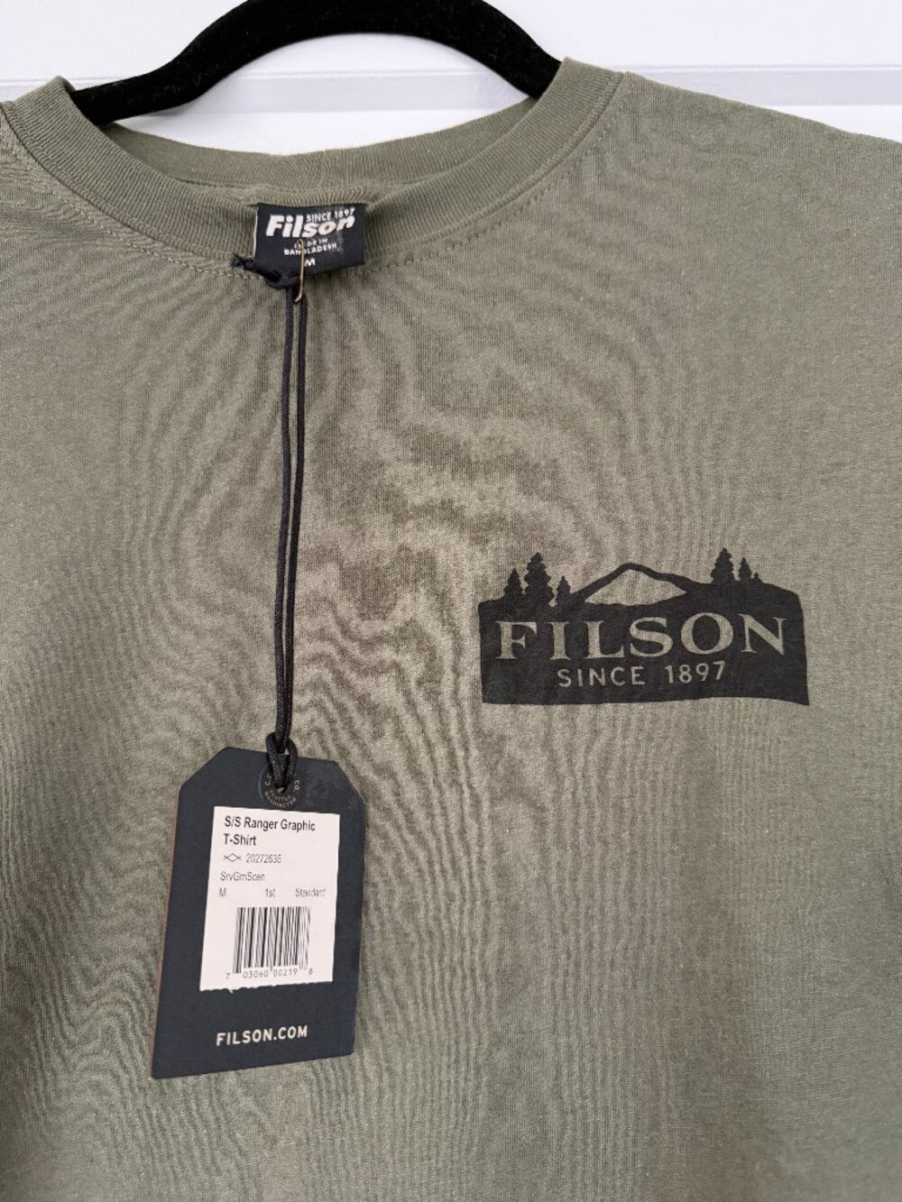 NWT FILSON Olive Green Graphic T-shirt Size: Medium - Picture 2 of 3